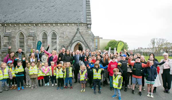 Minister of State for Public Health and Wellbeing, Frank Feighan T.D. on a morning walk with children from Dublin 7 Educate Together National School to promote Walk21 Ireland.