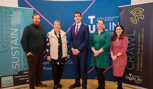 Pictured L-R: Dr Eoin McGillicuddy, Dr Mary Meaney, Minister Jack Chambers, Dr Lorraine D’Arcy, and Caren Gallagher.